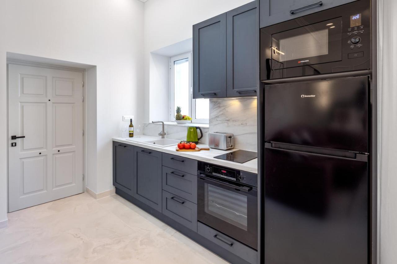 Modern-Vintage Old Town Suites Corfu  Εξωτερικό φωτογραφία