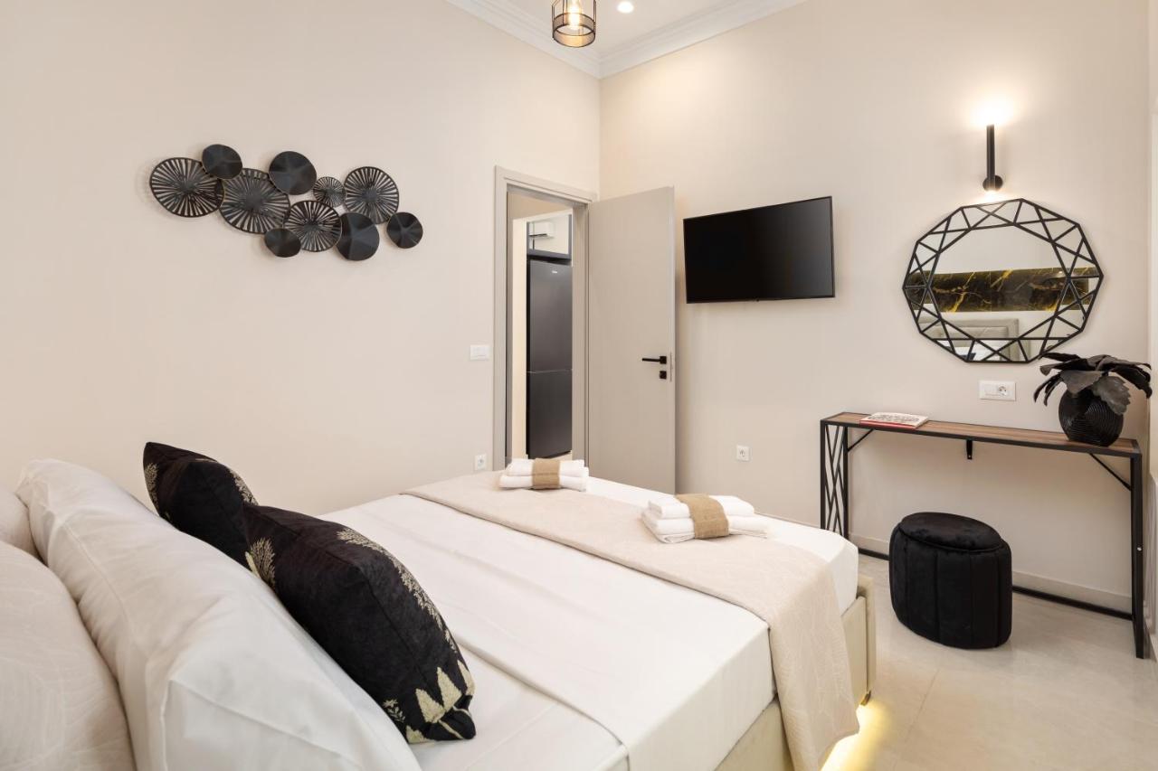 Modern-Vintage Old Town Suites Corfu  Εξωτερικό φωτογραφία