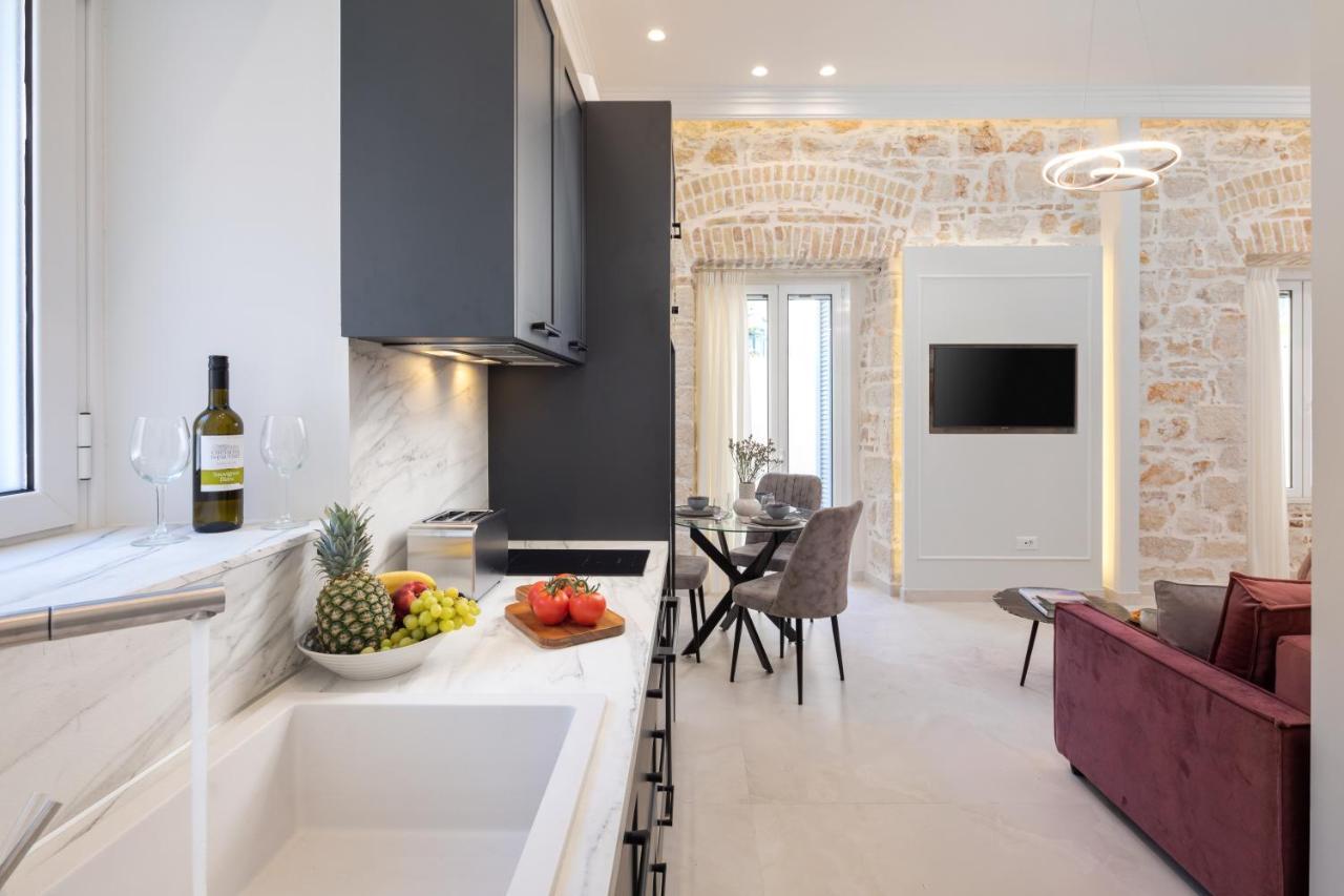 Modern-Vintage Old Town Suites Corfu  Εξωτερικό φωτογραφία