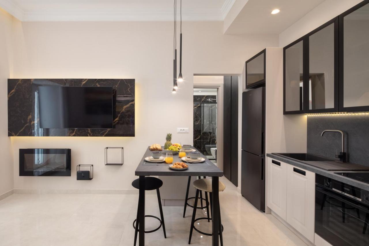 Modern-Vintage Old Town Suites Corfu  Εξωτερικό φωτογραφία